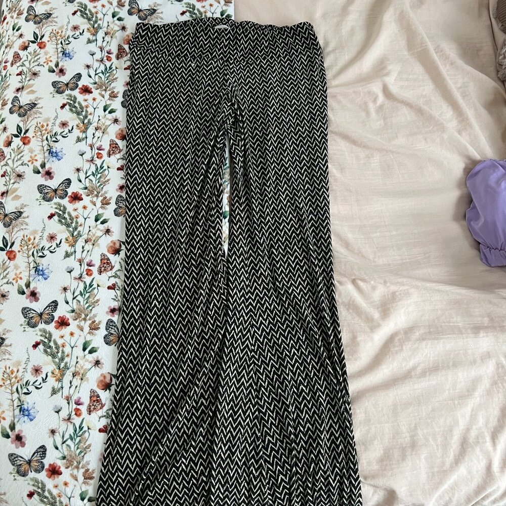 Low-rise Flare Pants